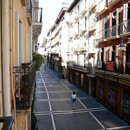 Espacioso Apartamento En El Centro De 팜플로나 외부 사진